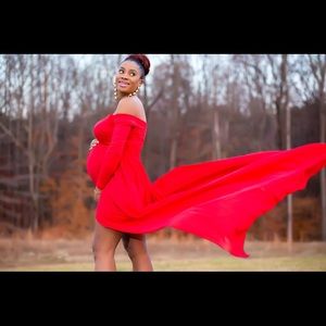 Dresses - Red Maternity Photoshoot Dress 🌹Perfect! Dresses - Red Maternity Photoshoot Dress 🌹Perfect!